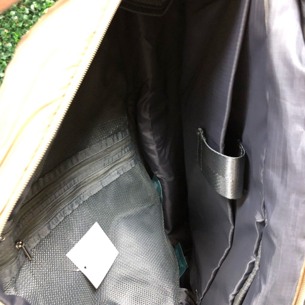 Urban Expressions Handbags Rae Duffel - Picture 7 of 14
